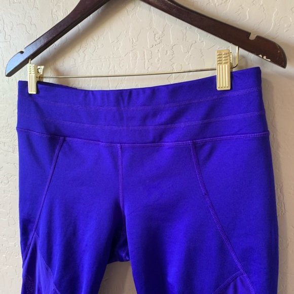 Athleta Mesh Sonar Capri Legging I Sz Med - Picture 5 of 6